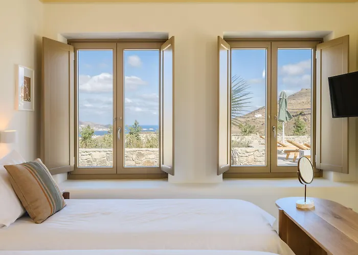 Отель Camarades Mykonos