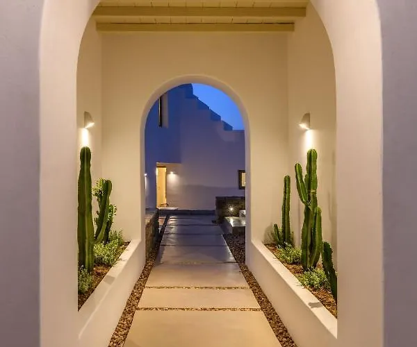 Camarades Mykonos * Άνω Μερά