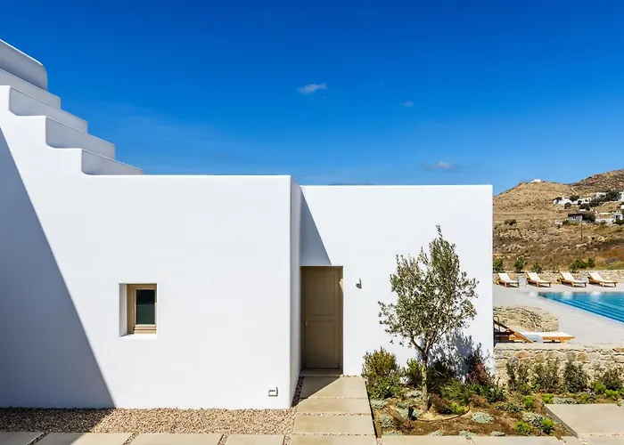 Camarades Mykonos Hotel