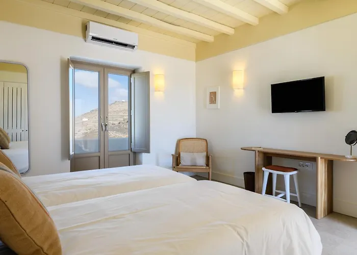 Camarades Mykonos * 阿诺梅拉