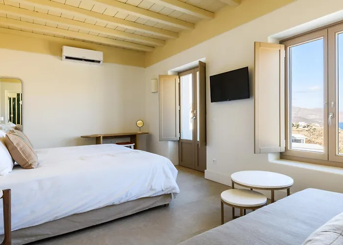 Camarades Mykonos أنو ميرا